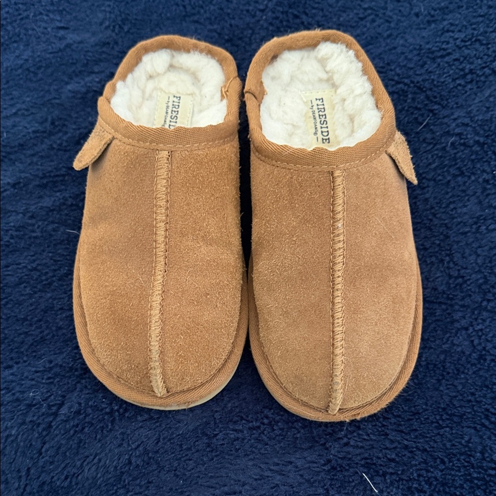 Dearfoams Kids Brown Slippers